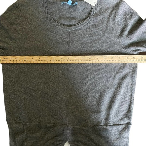 Antonio Melani NWT Gray 100% Wool Layered Sweater Size M - Picture 7 of 8